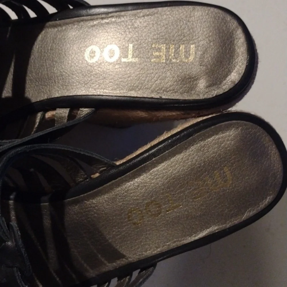ME Too slip on espadrilles size 9.5  wedge black Navy Blue Sandals